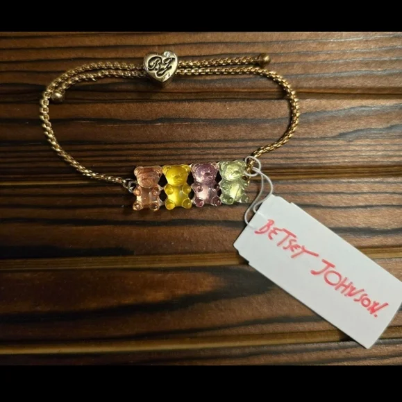 Betsey Johnson Gummy Bear Adjustable Bracelet! NWT! - Picture 9 of 11